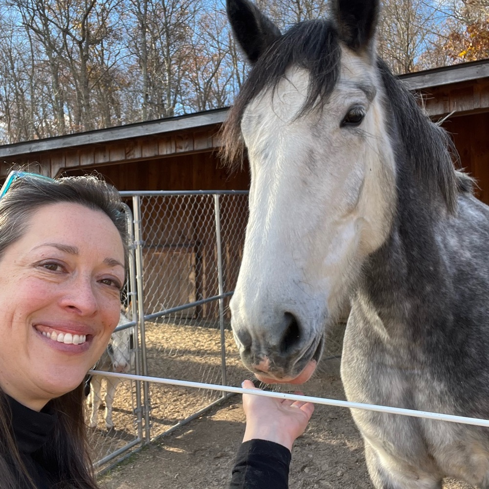Meet your Posher, Rebekah